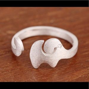 Adorable Elephant Ring